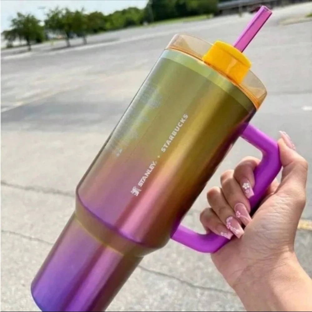 Starbucks x Stanley 40oz Adventure Quencher Tumbler Limited Edition - Picture 1 of 10